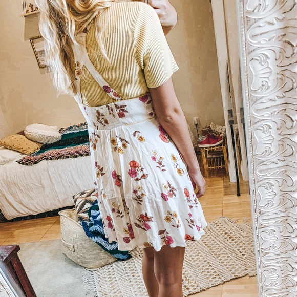 SOLD - Picture 3 of 4